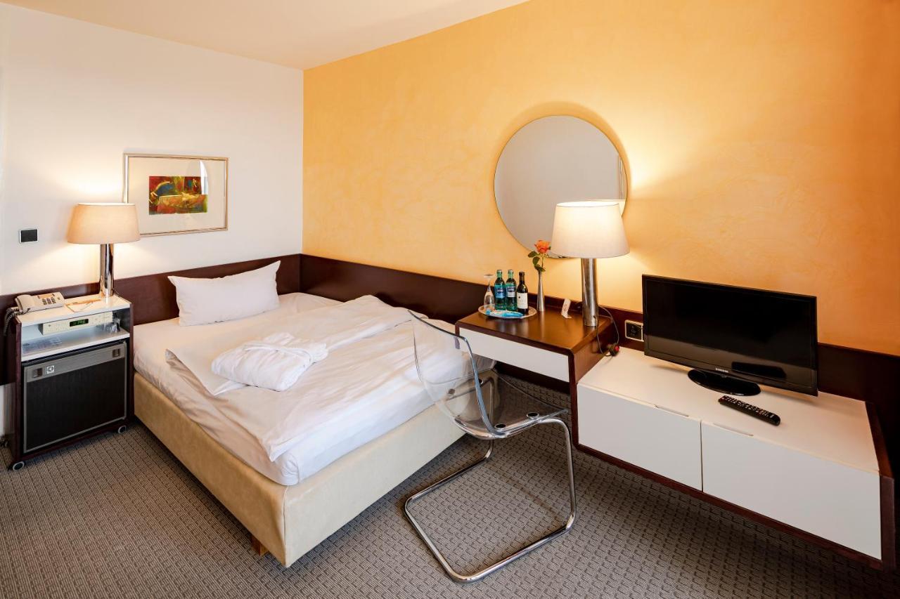 Roth Am Strande 4*