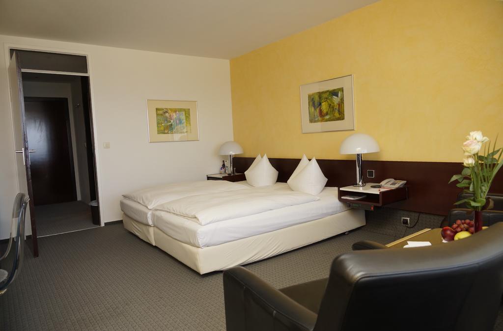 Roth Am Strande 4*