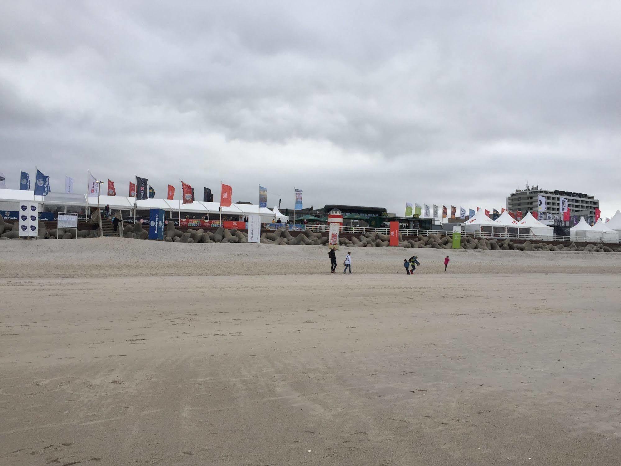 Roth Am Strande 4*